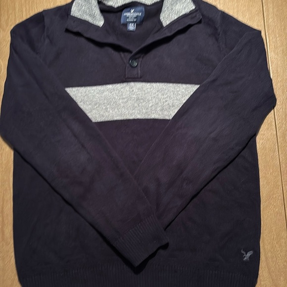 American Eagle Outfitters Classic Fit - Picture 1 of 5